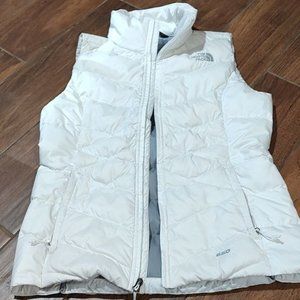 The North Face S white puffer vest winter